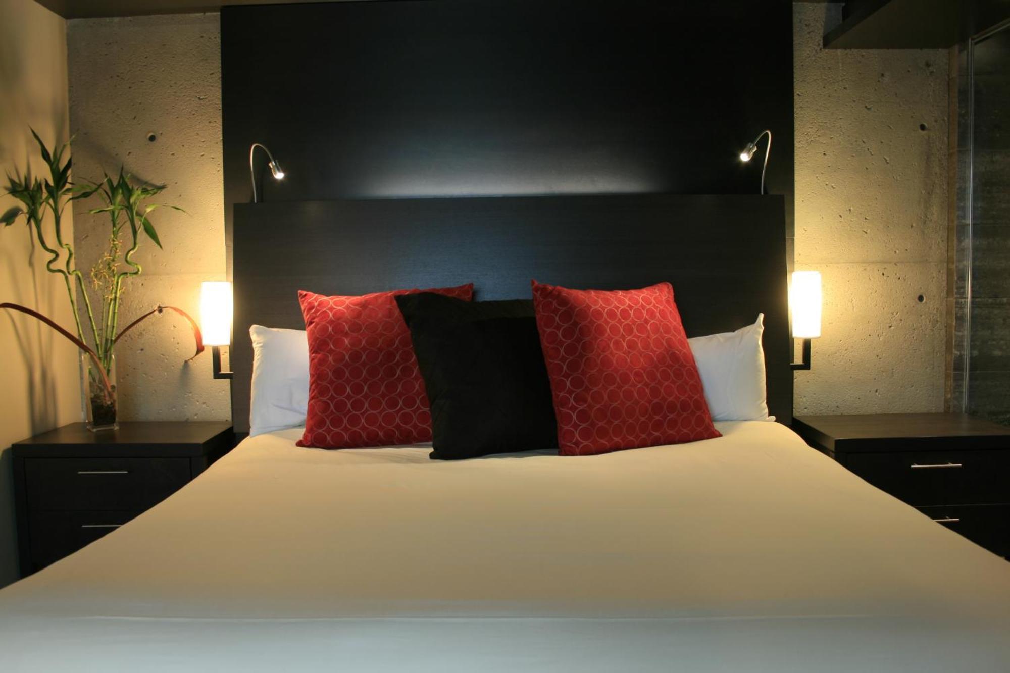 Hotel Grand Times Sherbrooke