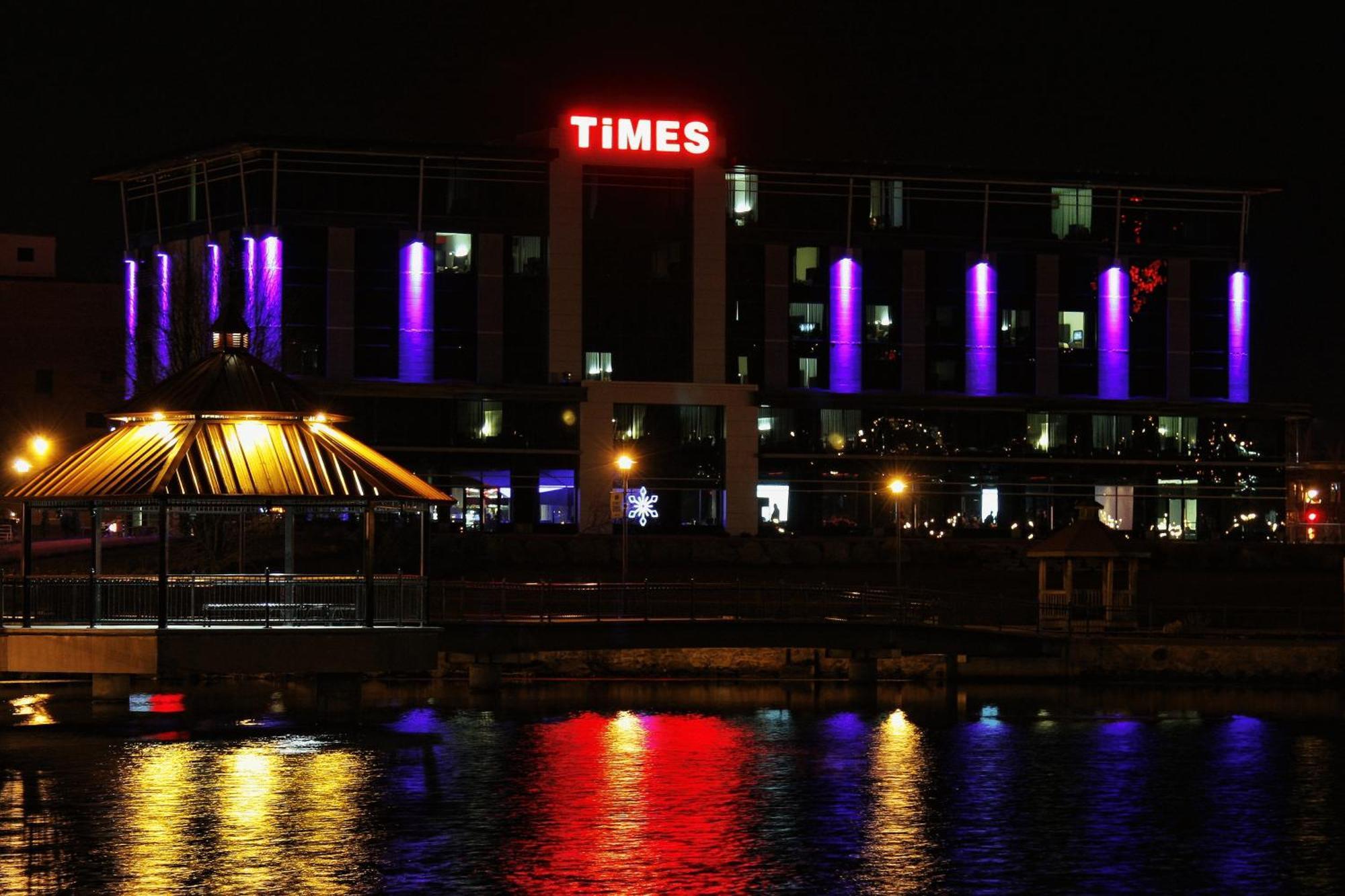 Grand Times Sherbrooke