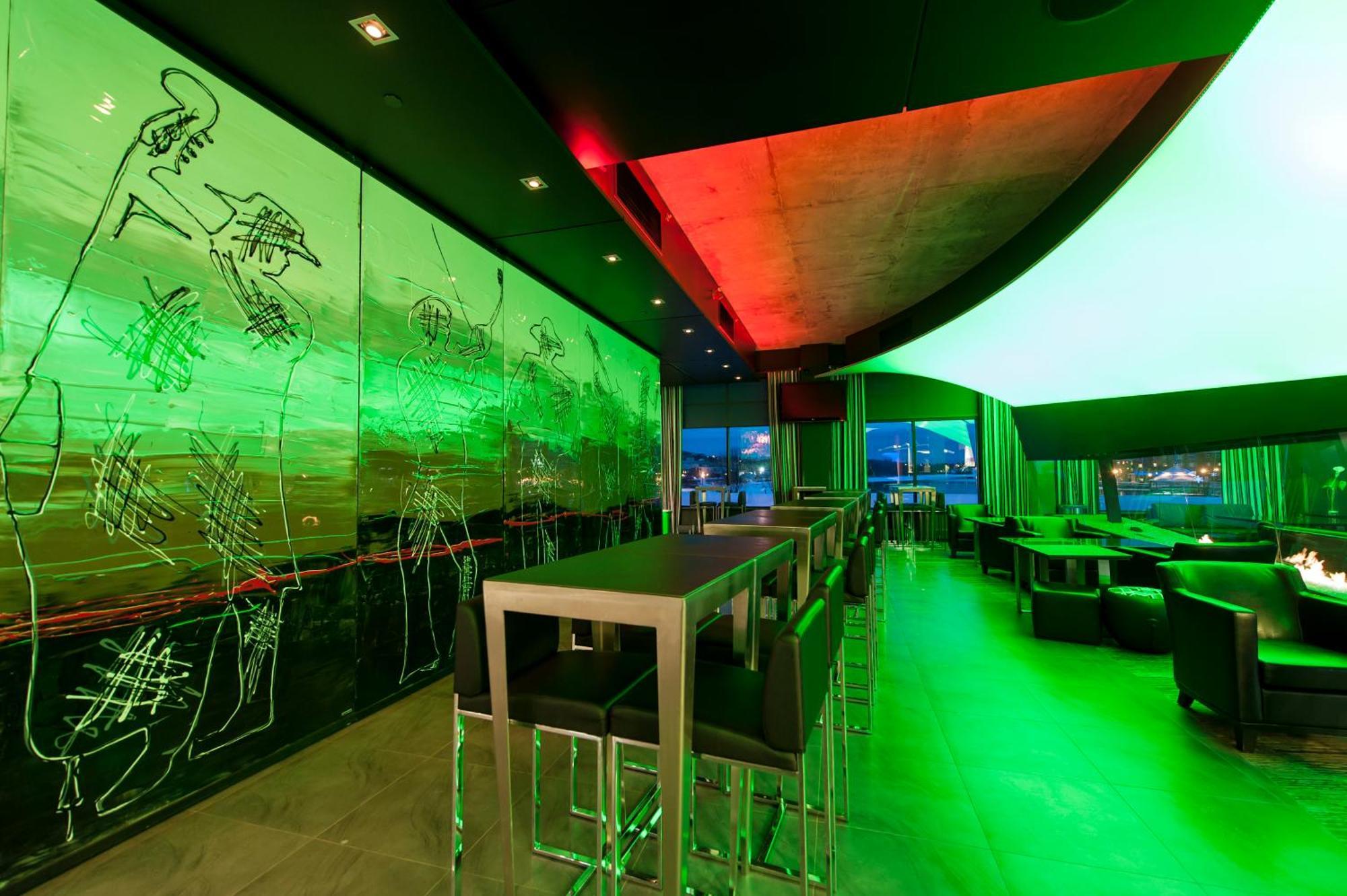 Hotel Grand Times 4*