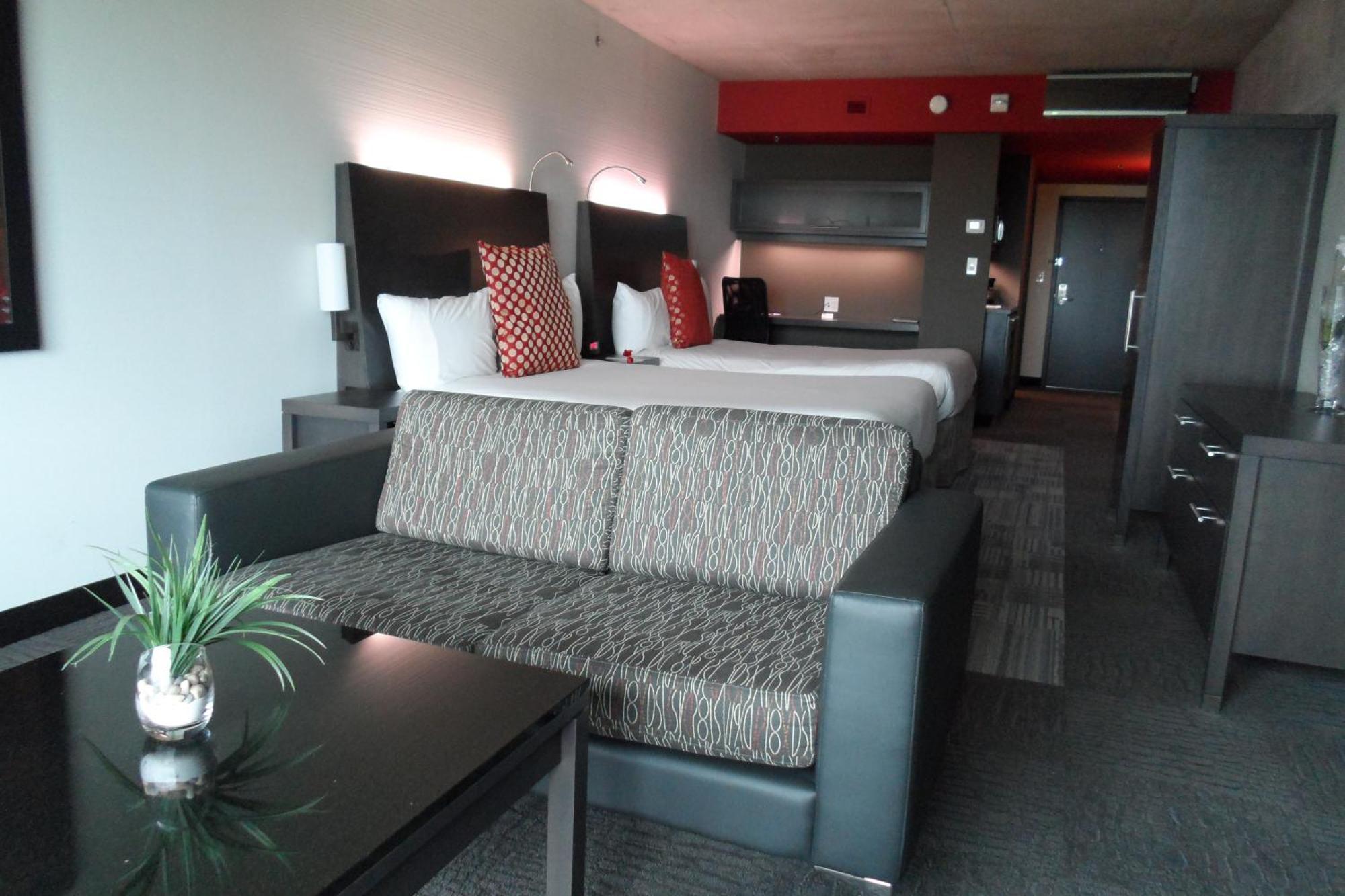 Grand Times Hotel 4*